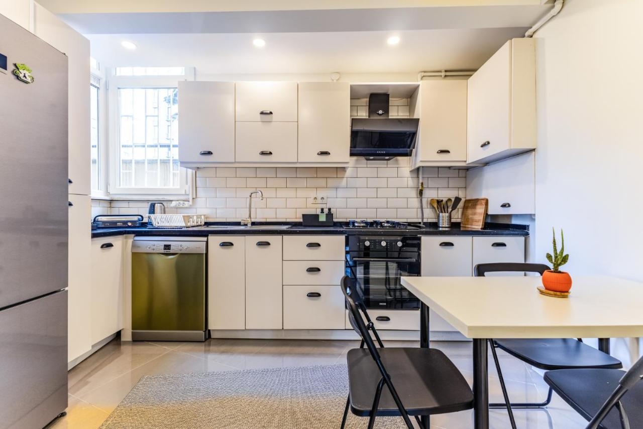 Stylish And Lovely Flat In Kadikoy Daire İstanbul